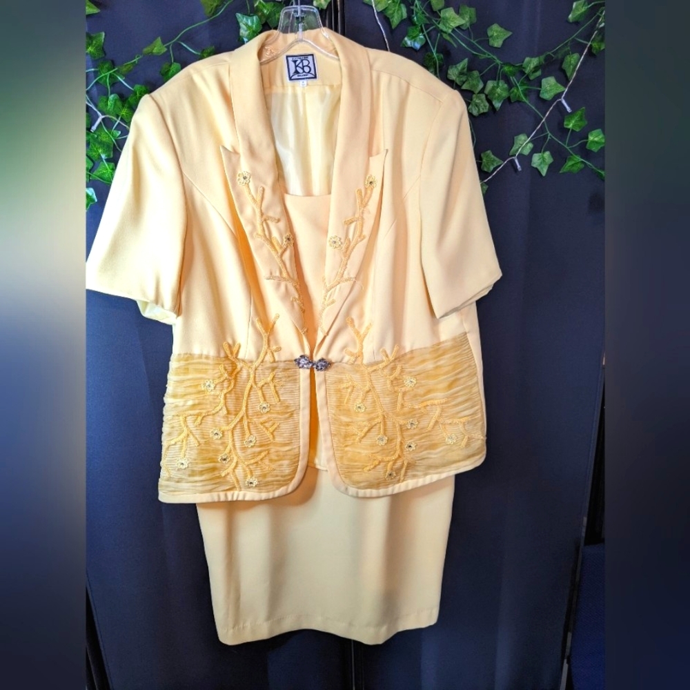 3 Piece Dress Suit, Yellow, Size 20W